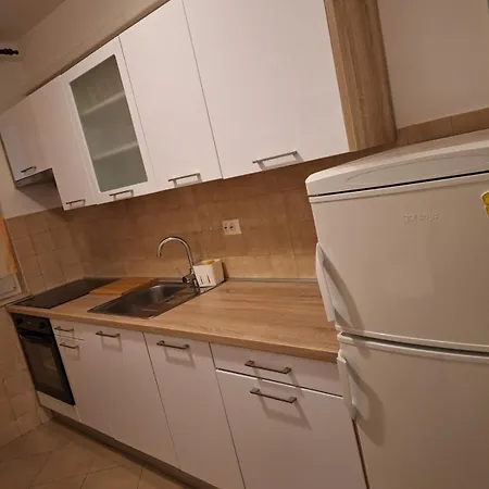 Mira Apartment